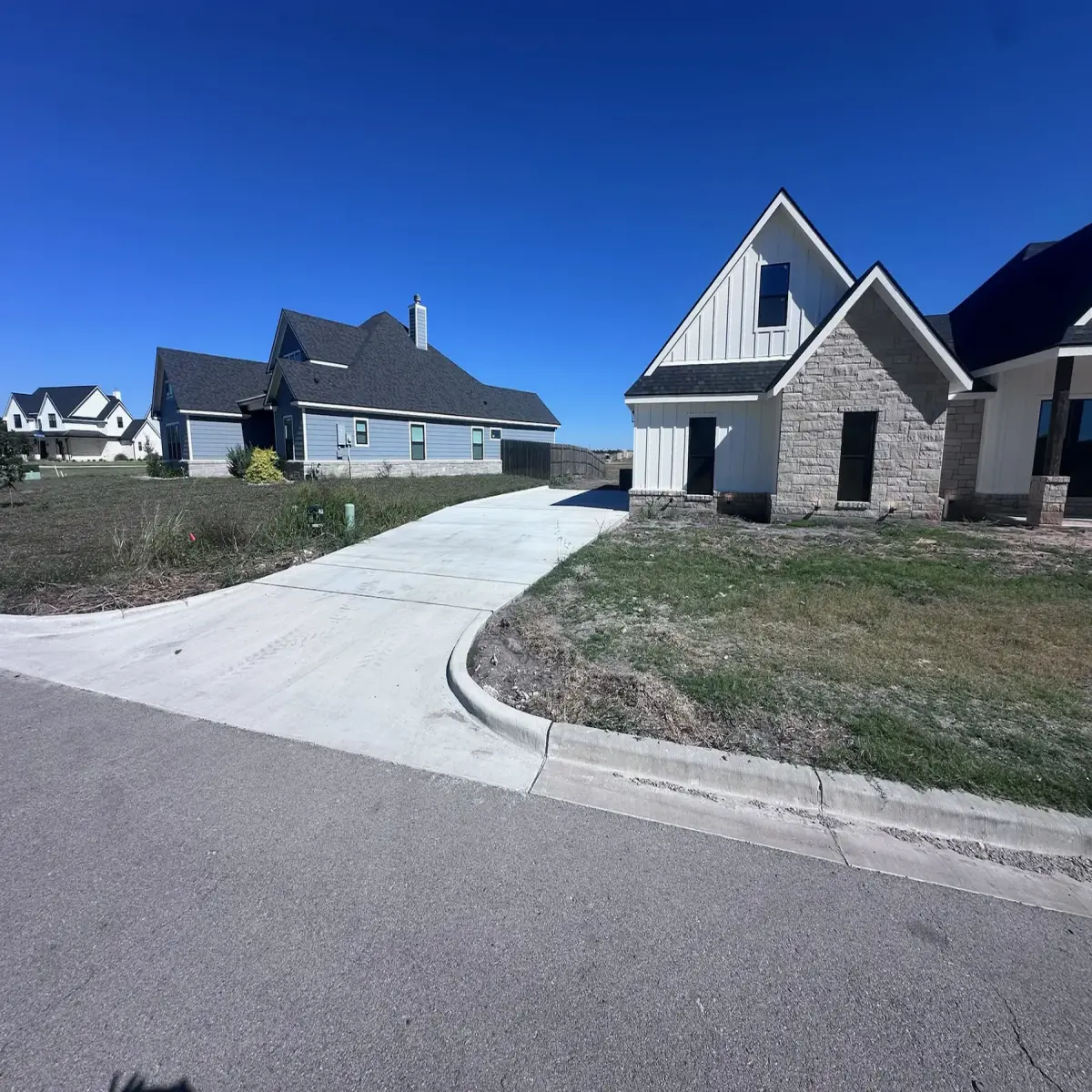 Concrete Driveways in Waco, TX photo 5: Residential Driveway Slabs in McLennan County, TX